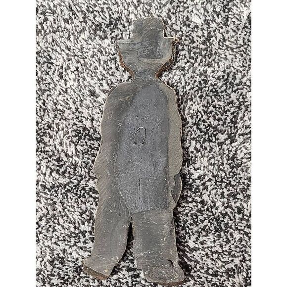 Man wearing overalls Figurine - Picture 2 of 5